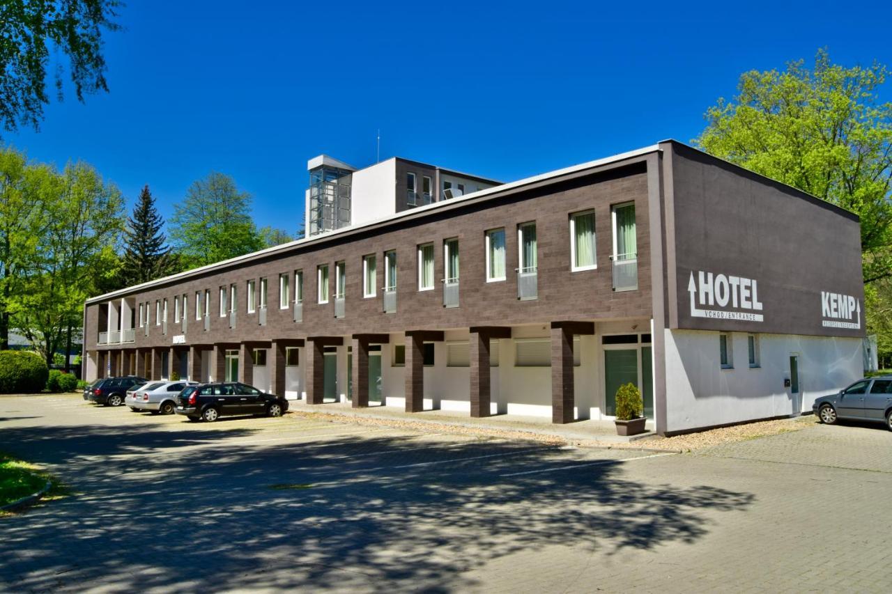 Hotel Sazavsky Ostrov Sázava 外观 照片