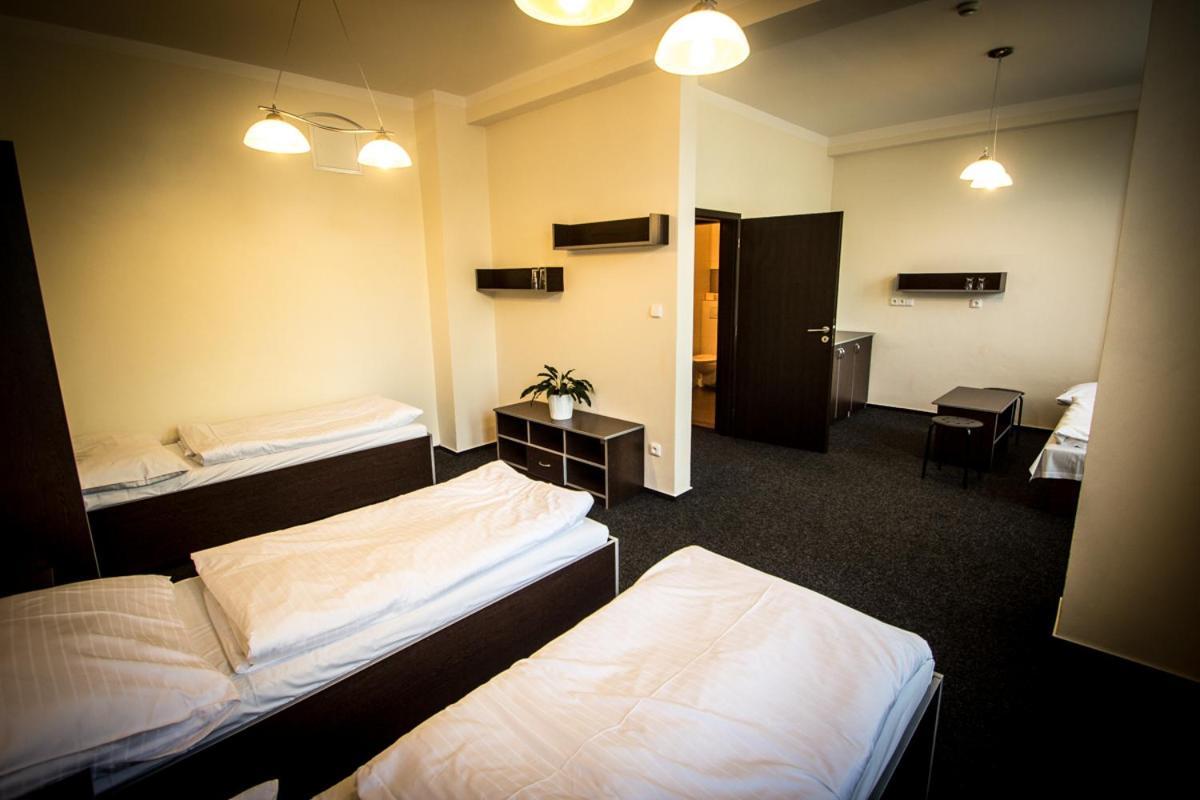 Hotel Sazavsky Ostrov Sázava 外观 照片